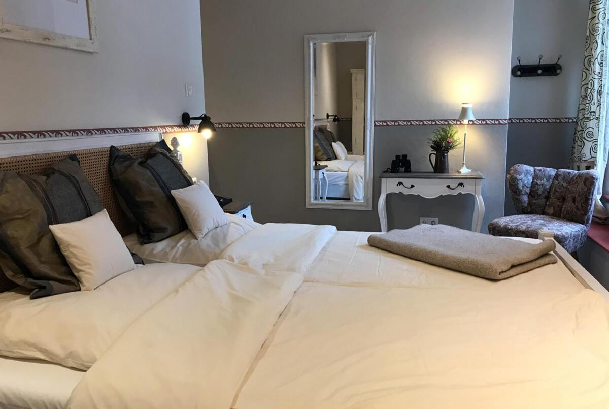 Landhotel Untere Muehle Strassberg Eksteriør bilde